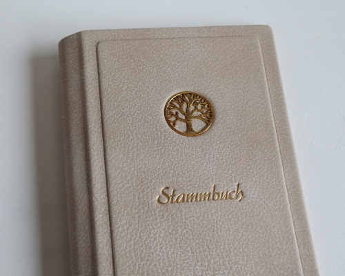 Preview: Stammbuch "Goldene Lebensbaum" aus beigem Büffelleder